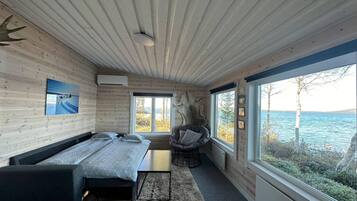 House, Multiple Bedrooms, Garden View