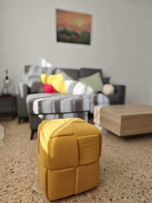 Apartment, Pets allowed, Beachside | Interior - SeaSuites Yellow - Loft cerca del mar (Cullera)