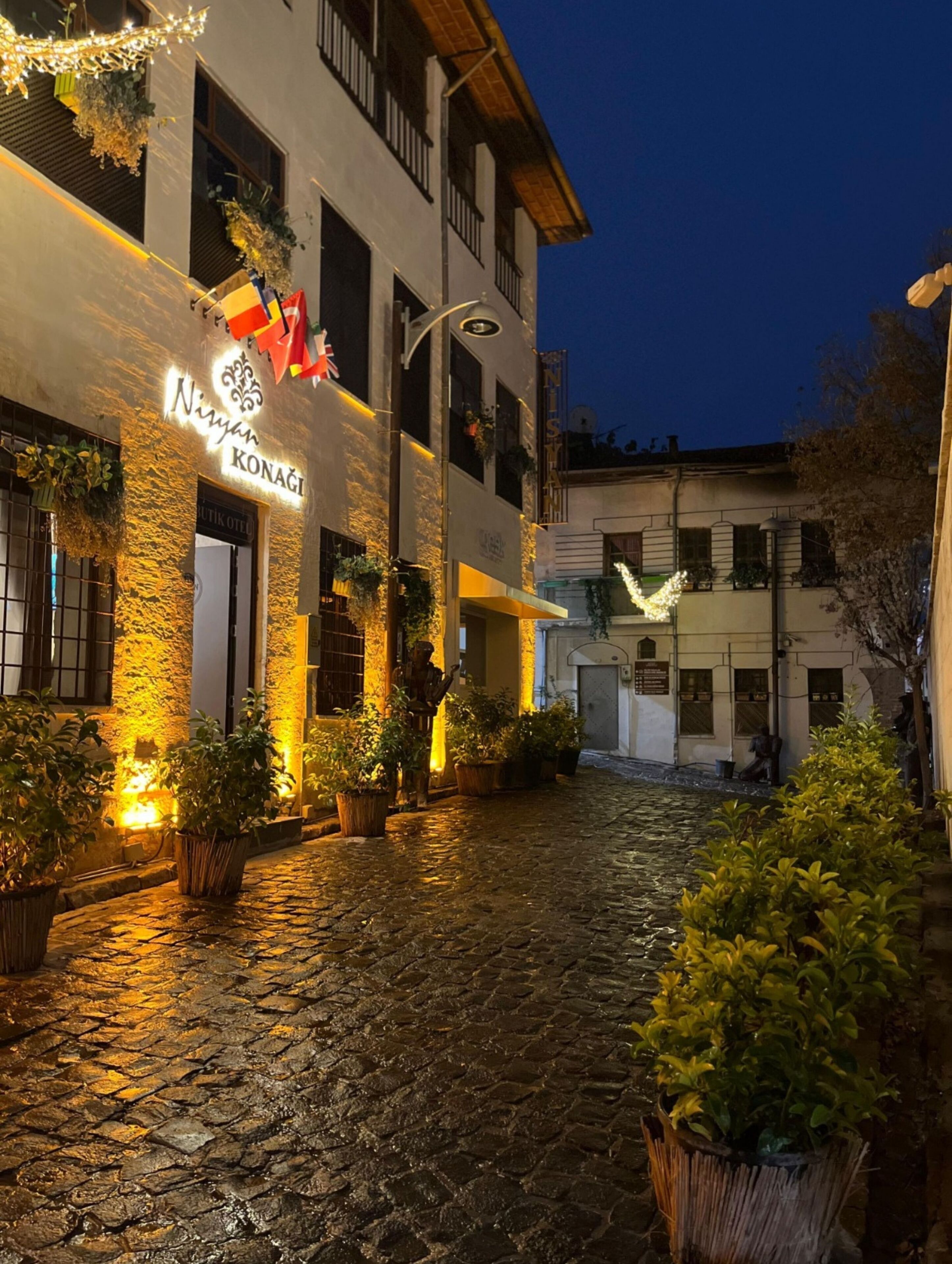 المنشأة من الخارج