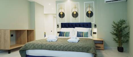 Appartement supérieur | Literie de qualité, minibar, coffre-fort, bureau