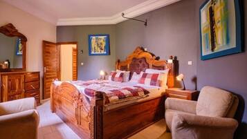 1 chambre, fer et planche à repasser, Wi-Fi, draps fournis