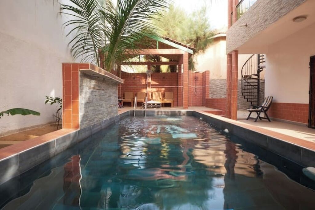 Piscine couverte