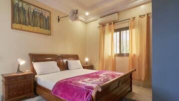 1 bedroom, iron/ironing board, WiFi (free), bed sheets