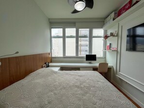 2 bedrooms, iron/ironing board, WiFi, bed sheets - Fantastic two-bedroom apartment in a prime location in Ipanema. (Rio de Janeiro)