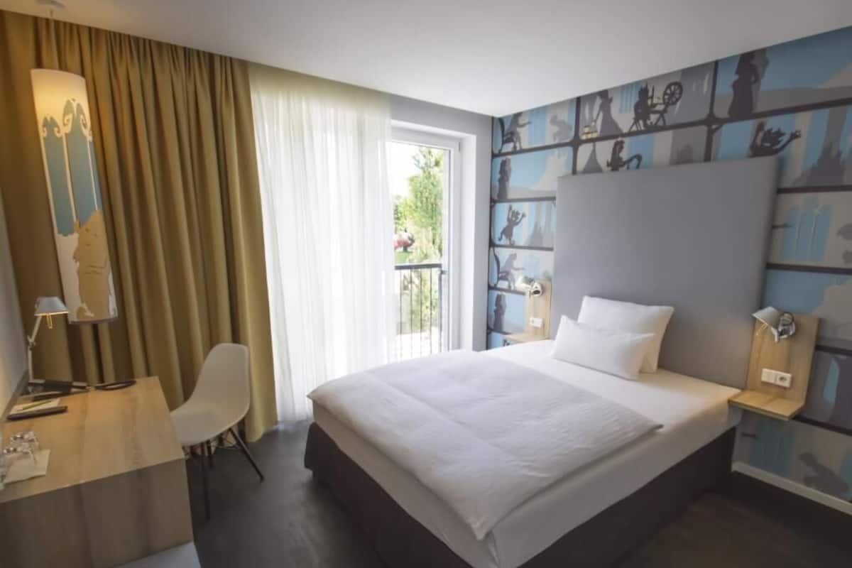 Comfort-enkeltværelse | Pengeskab på værelset, skrivebord, strygejern/strygebræt, gratis Wi-Fi