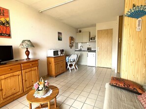 TV - Cozy studio, sea view - 2 guests (Banyuls-sur-Mer)