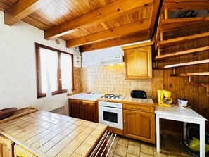 Private kitchen - Apartment near the center - 2 guests (Fouras)