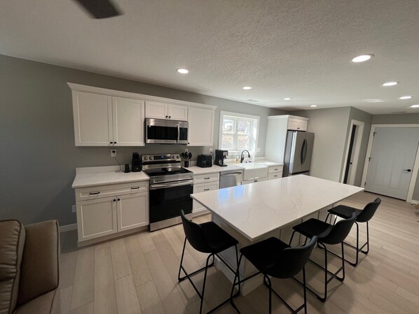 صورة غير مصنفة، 1 من 10، زرّ