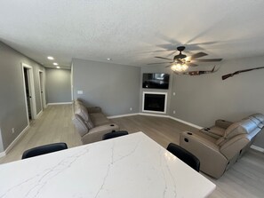 صورة غير مصنفة، 3 من 10، زرّ