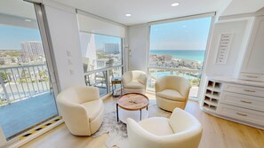 Smart TV - Panoramic Views of the city and Gulf in ST 3101 (Destin)