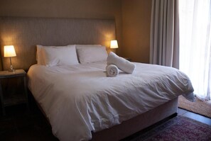 4 Schlafzimmer, Bügeleisen/Bügelbrett, WLAN, Bettwäsche