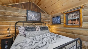 In-room safe, travel cot, free WiFi, bed sheets