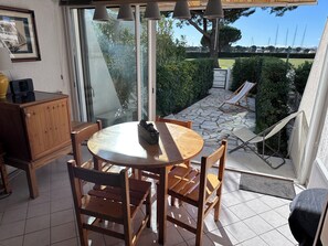 Billede uden beskrivelse, 3 af 14, knap