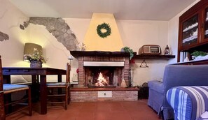 Unclassified image, 5 of 40, button - Authentic and Peaceful Tuscan Cottage Among Olive Trees - Between Lucca and Pisa (Lucca)