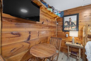 Luokittelematon kuva, 2 kautta 23, painike