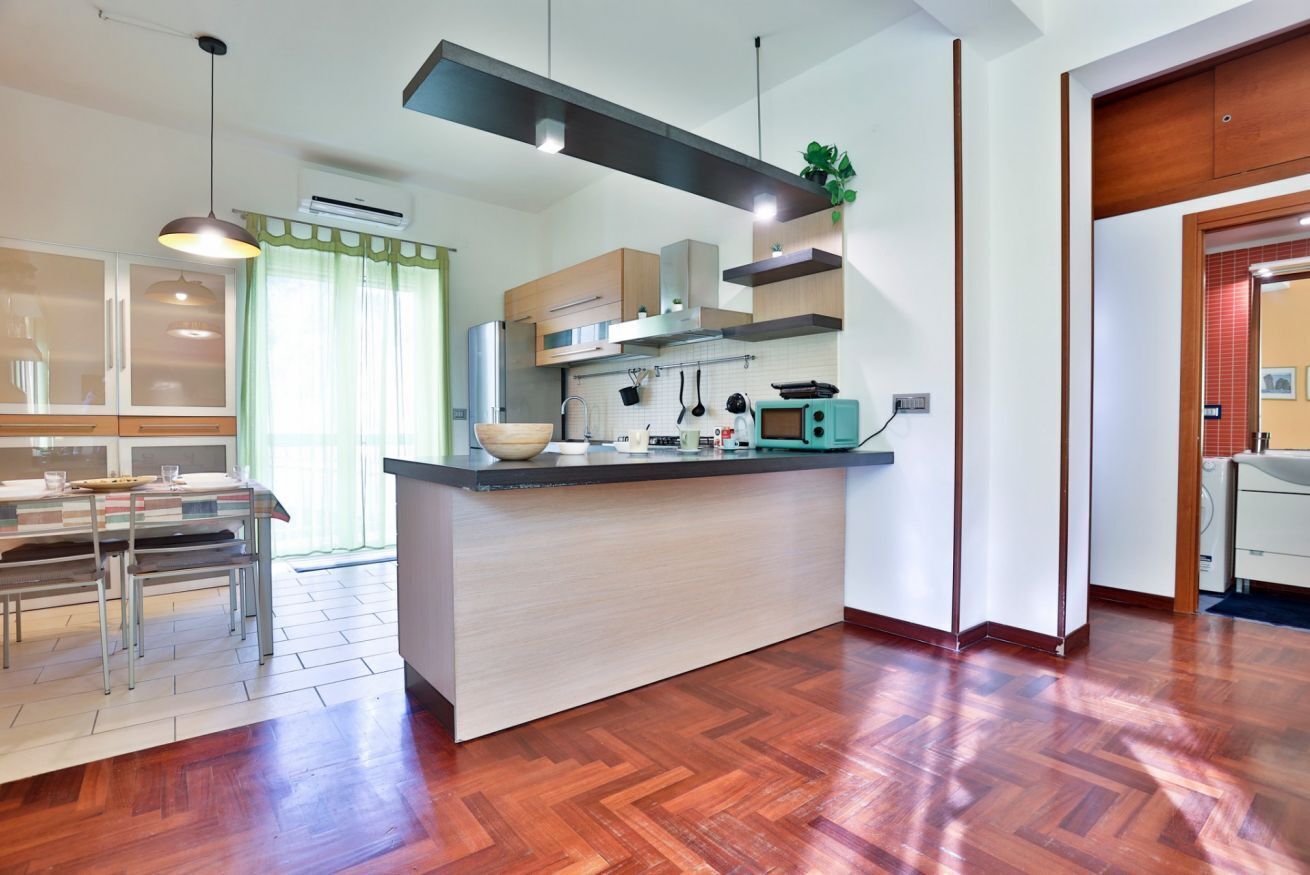 Frigorifero, microonde, lavastoviglie