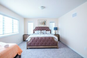 Fer et planche à repasser, draps fournis