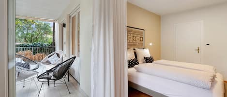 アイロン / アイロン台、WiFi、ベッドシーツ