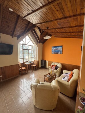 Nicht klassifiziertes Bild, 2 von 10, Schaltfläche