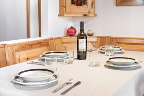 Dining - Ciasa monaco a gem in the heart of the dolomites (Corvara in Badia, Bolzano Alto Adige)