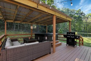 Unclassified image, 2 of 64, button - Cabin for the Family in Beautiful Hocking Hills (Logan)