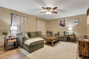 Unclassified image, 5 of 64, button - Cabin for the Family in Beautiful Hocking Hills (Logan)