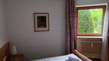 1 Schlafzimmer, WLAN, Bettwäsche