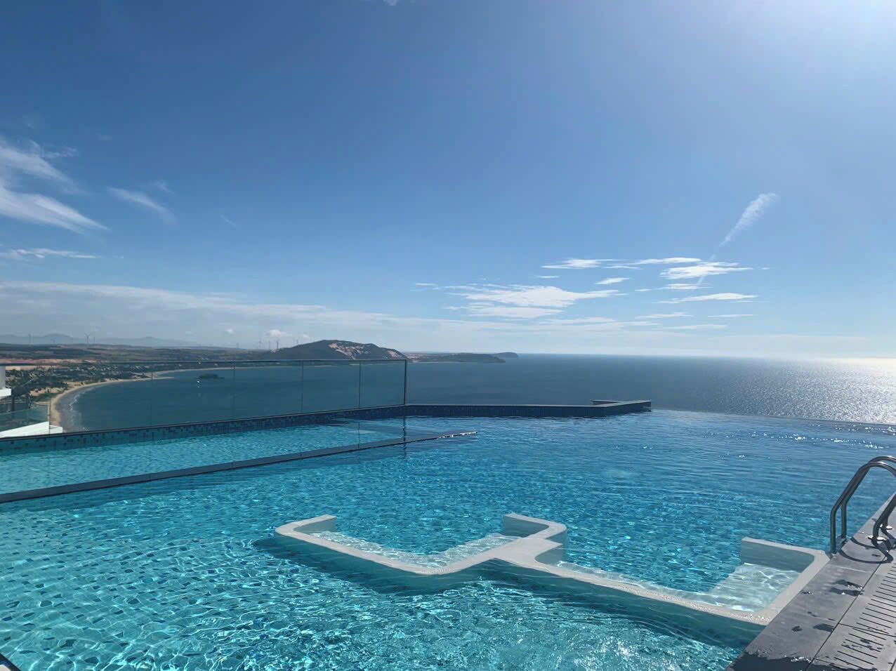 Quarto luxo, vista para a praia