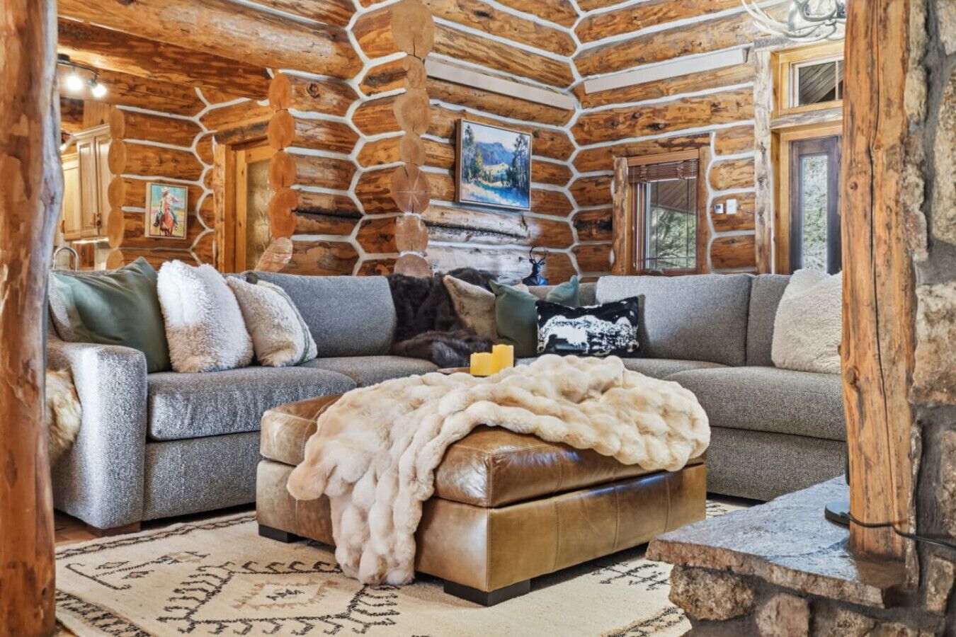 Great Lodge At Hillside: Iconic 6k Sqft Log Lodge - Keystone, SD