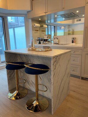 Nicht klassifiziertes Bild, 3 von 20, Schaltfläche