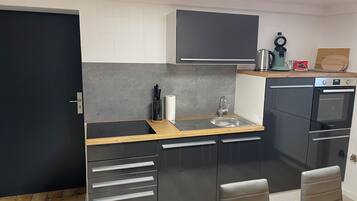 Blauer Stein - Pure WH10 | Eigene Küche