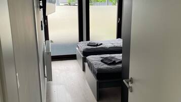 Tabla de planchar con plancha y wifi gratis