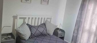 Gorgeous Marina 2 Bed Apartment