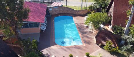 3 indoor pools, outdoor pool