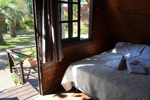 Cabaña clásica, patio | Caja fuerte y wifi gratis