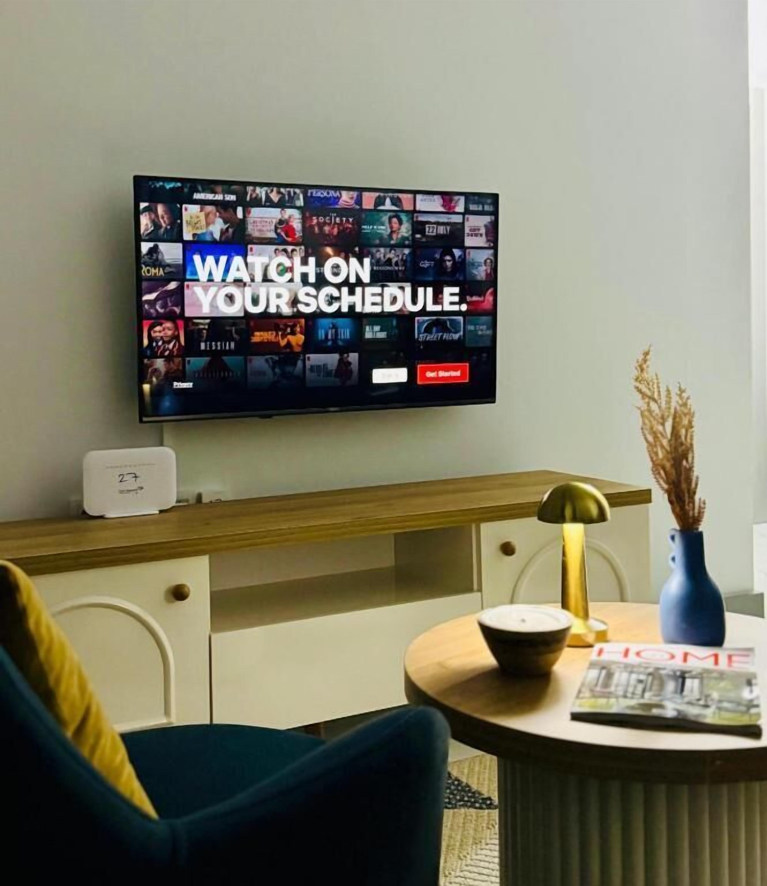 Appart'hôtel, balcon, vue cour intérieure | Intérieur