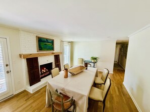Dining - FIFA World Cup Roswell Pool Home | 4BR (Roswell)