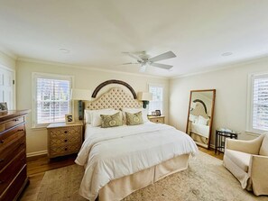 Desk, iron/ironing board, WiFi, bed sheets - FIFA World Cup Roswell Pool Home | 4BR (Roswell)
