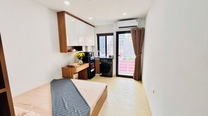 Apartamento Deluxe, balcón | Vistas a la calle
