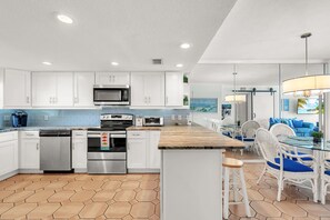 Condo, 1 King Bed with Sofa bed (Gulf Shores #205) | Private kitchen - Gulf Shores #205 (Indian Shores)