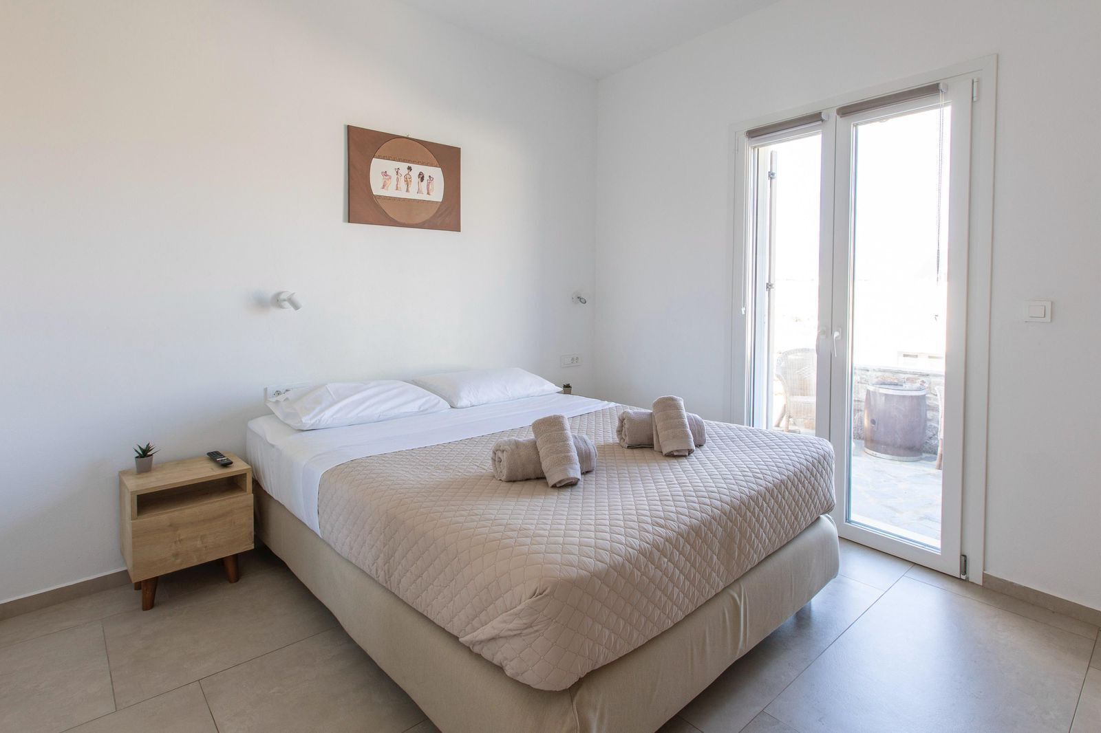 Standaard appartement, uitzicht op heuvels | Verduisterende gordijnen, geluiddichte muren