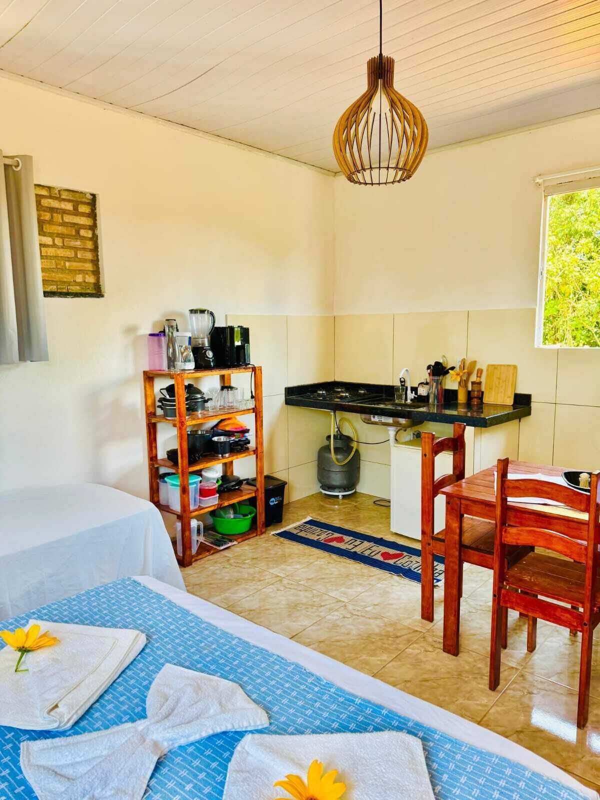 Basic Studio | Private kitchen | Full-sized fridge, stovetop, cookware/dishes/utensils