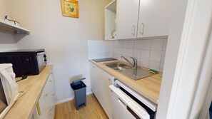 Fridge, microwave, oven, dishwasher - Acapulco (Saint-Hilaire-de-Riez)