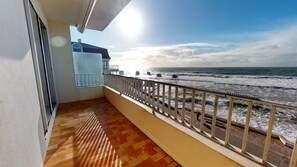Property grounds - Panorama des 5 Pineaux, total immersion facing the ocean in Saint-Hilaire-de-Riez (Saint-Hilaire-de-Riez)