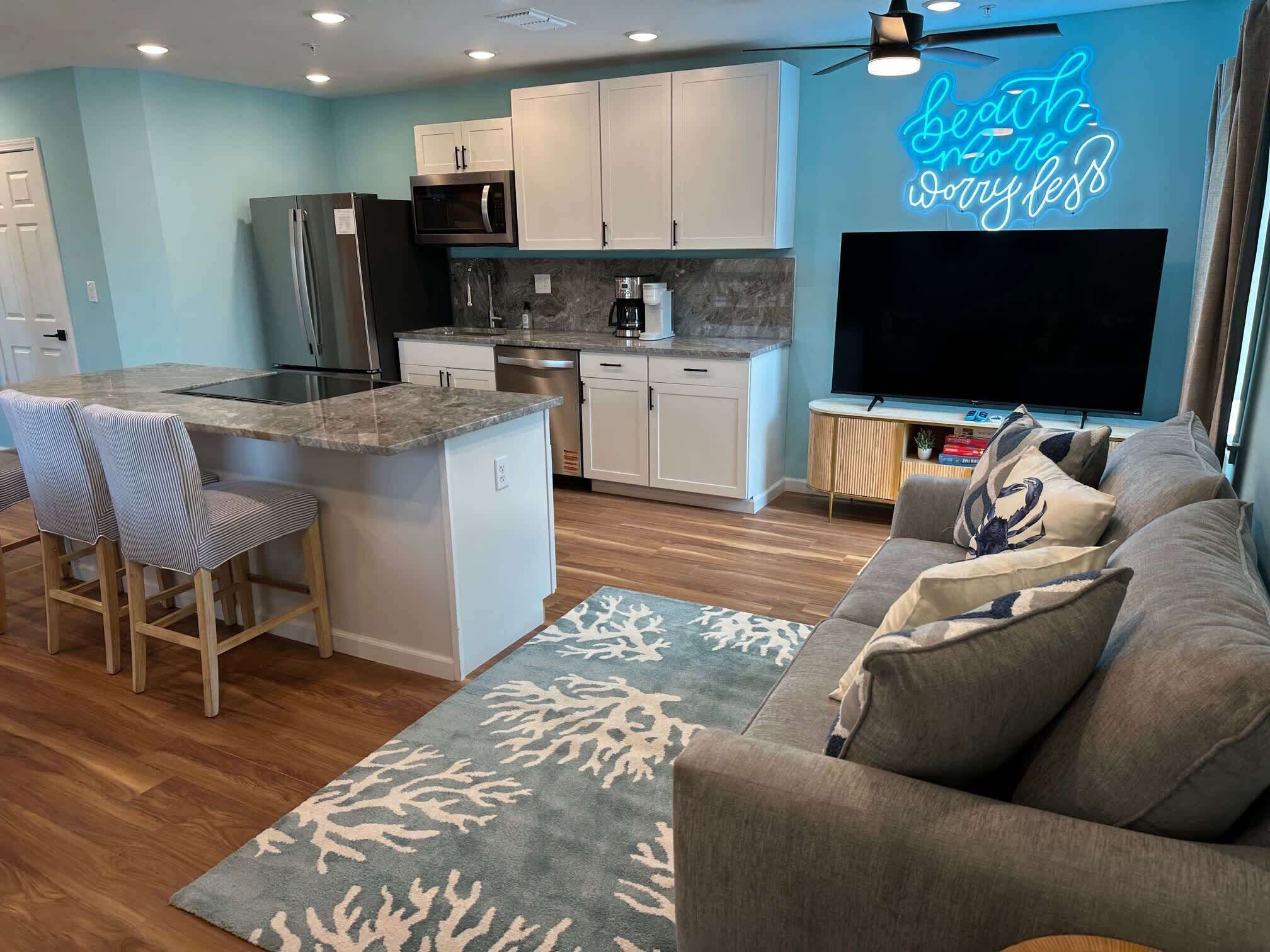 Een televisie en een kantoor