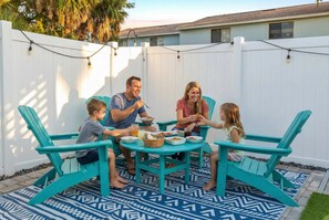 Outdoor dining - Heated Pool & Slide - Games - Min to IMG-Sleeps 10 (Bradenton)