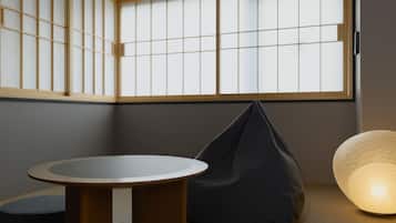 Family Twin Room | Free WiFi