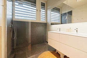 Dusche