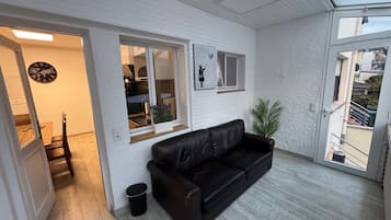 Bügeleisen/Bügelbrett, kostenloses WLAN