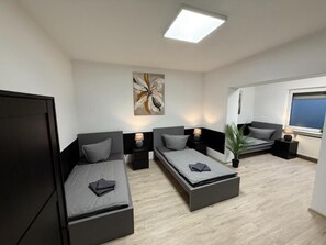 Apartament, 3 dormitoris, balcó